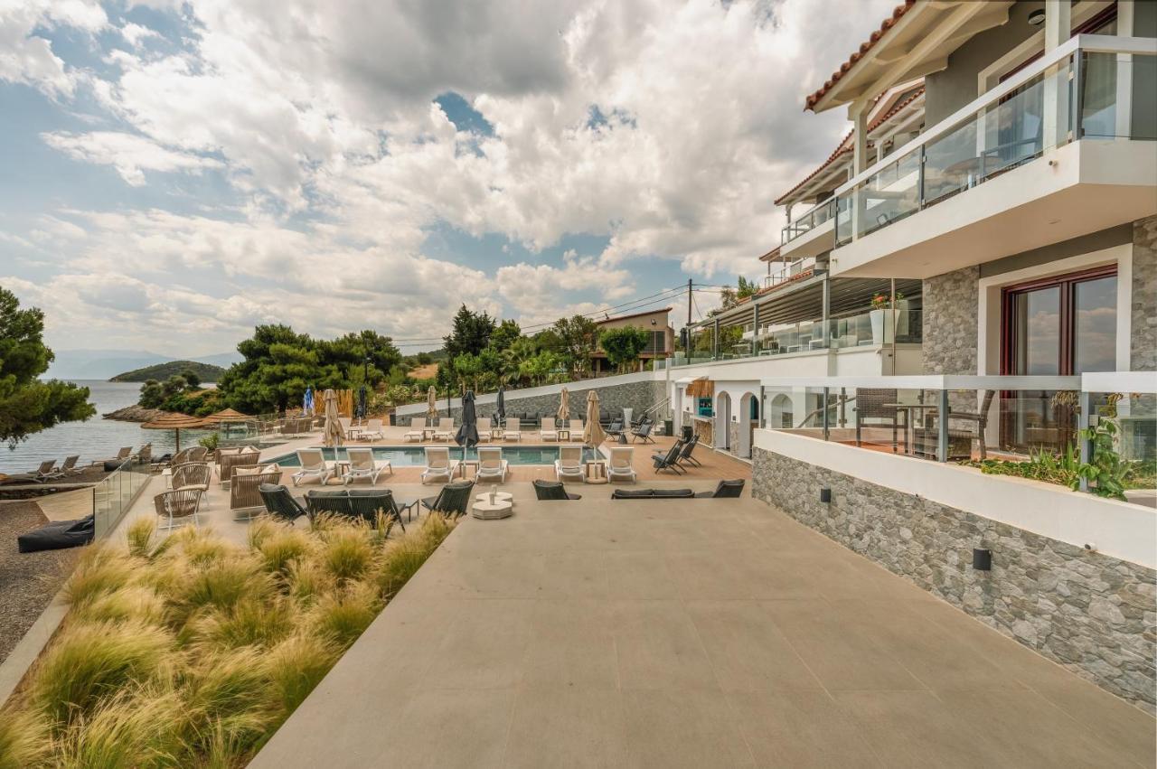 Trizonia Bay Hotel Exterior foto
